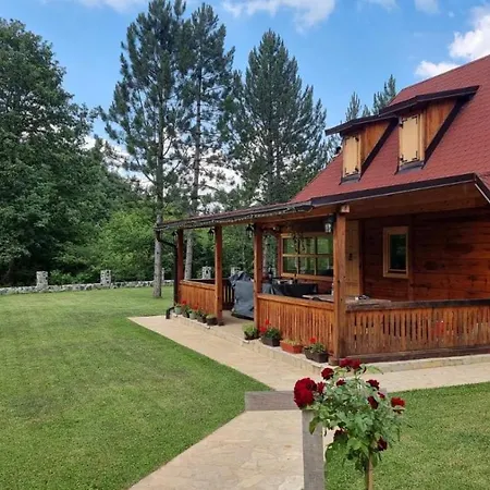 Vikendica Brvnare Golo Brdo