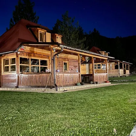 Brvnare Golo Brdo * Mokra Gora