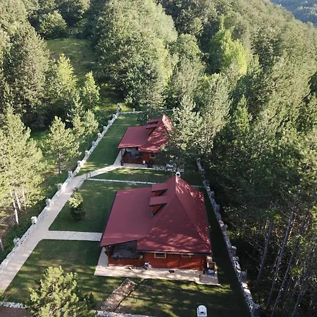 Vikendica Brvnare Golo Brdo Mokra Gora